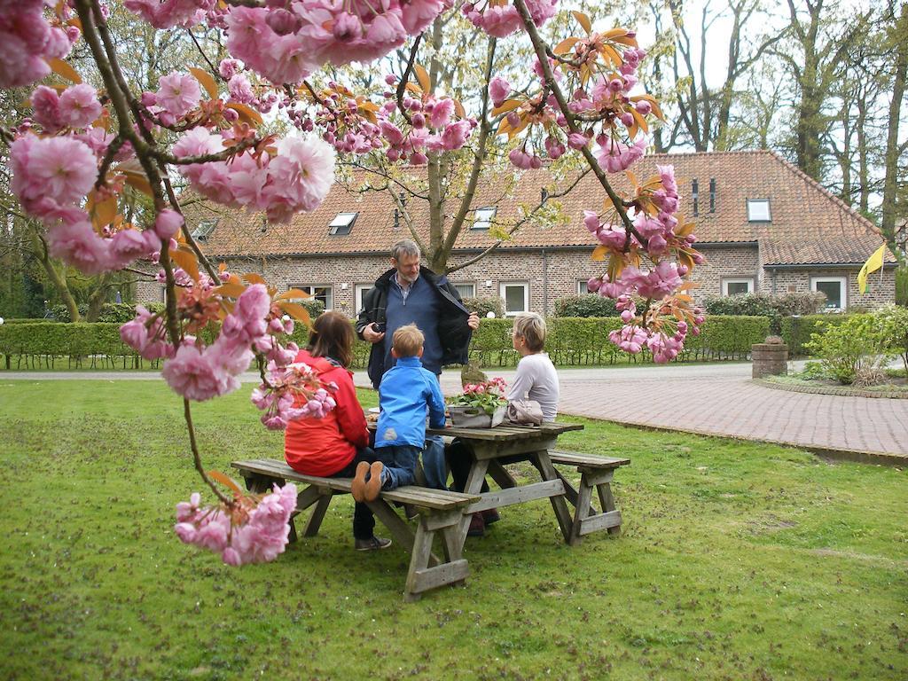 Vakantiehuisjes "De Helpeney" Villa Horst Ngoại thất bức ảnh